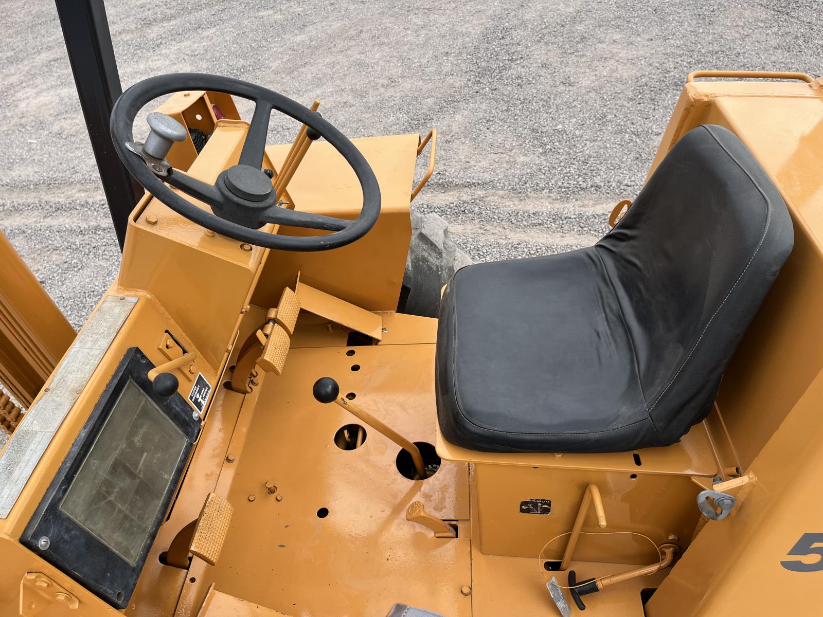 ./imagenes/INVOICE/2019/16607/CASE 586E (3).JPG